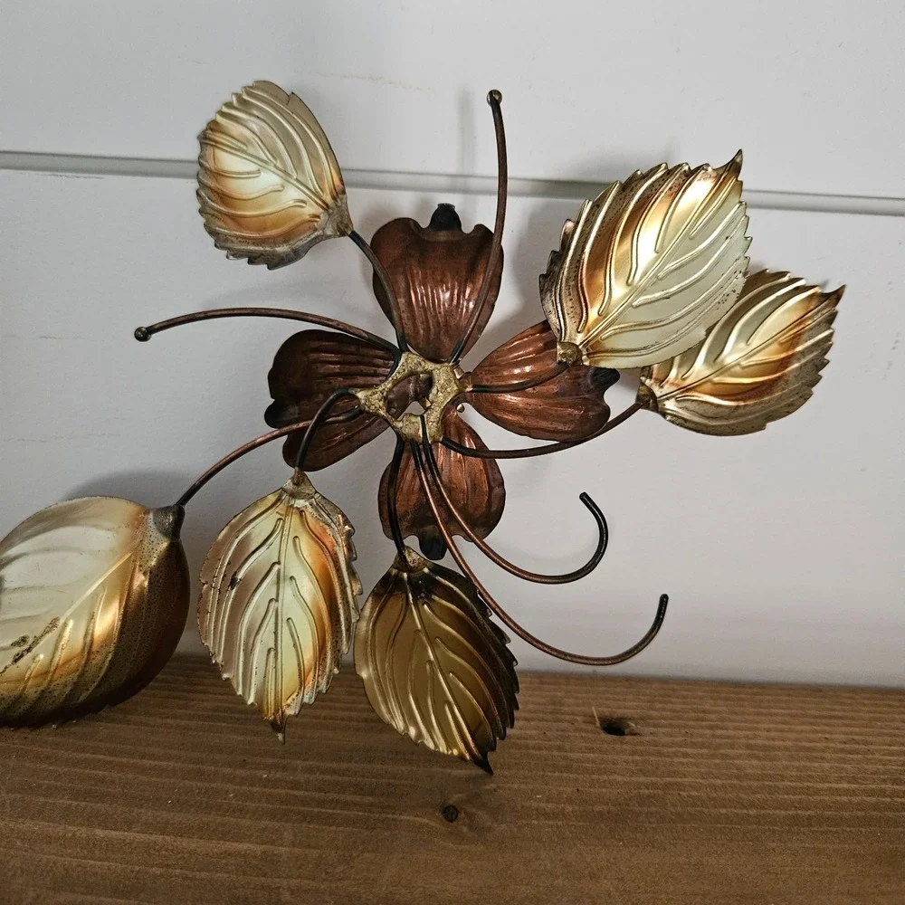 Vintage DOGWOOD Metal Brass and Copper Tone Flowers Wall‎ Art